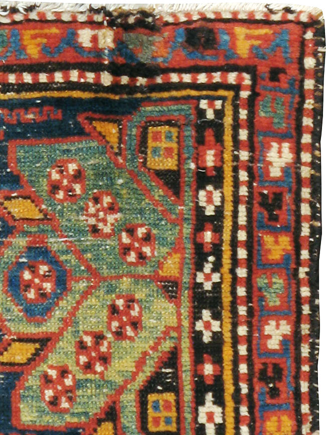 Antique Persian Northwest Rug, No.10003 - Galerie Shabab