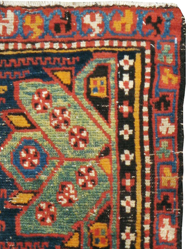 Antique Persian Northwest Rug, No.10003 - Galerie Shabab