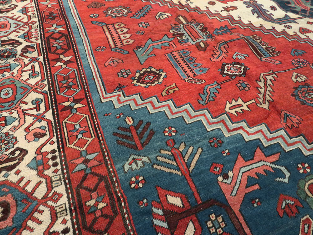 Antique Persian Bakshaish Carpet, No.10031 - Galerie Shabab