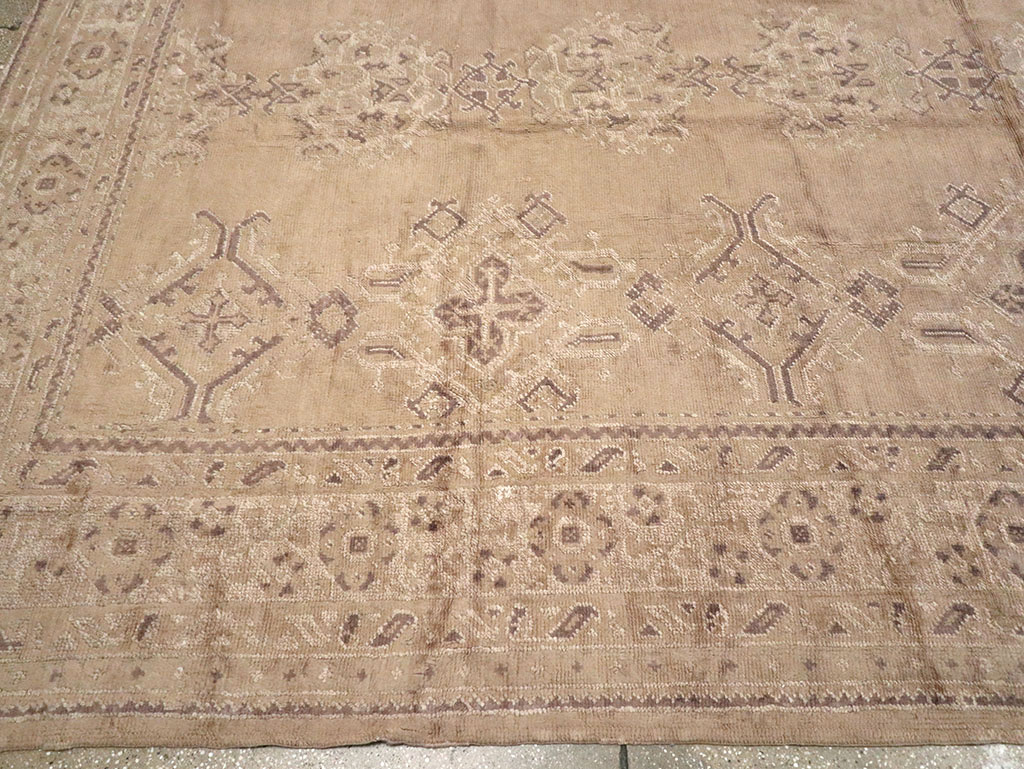 Vintage Turkish Oushak Carpet, No.10034 - Galerie Shabab