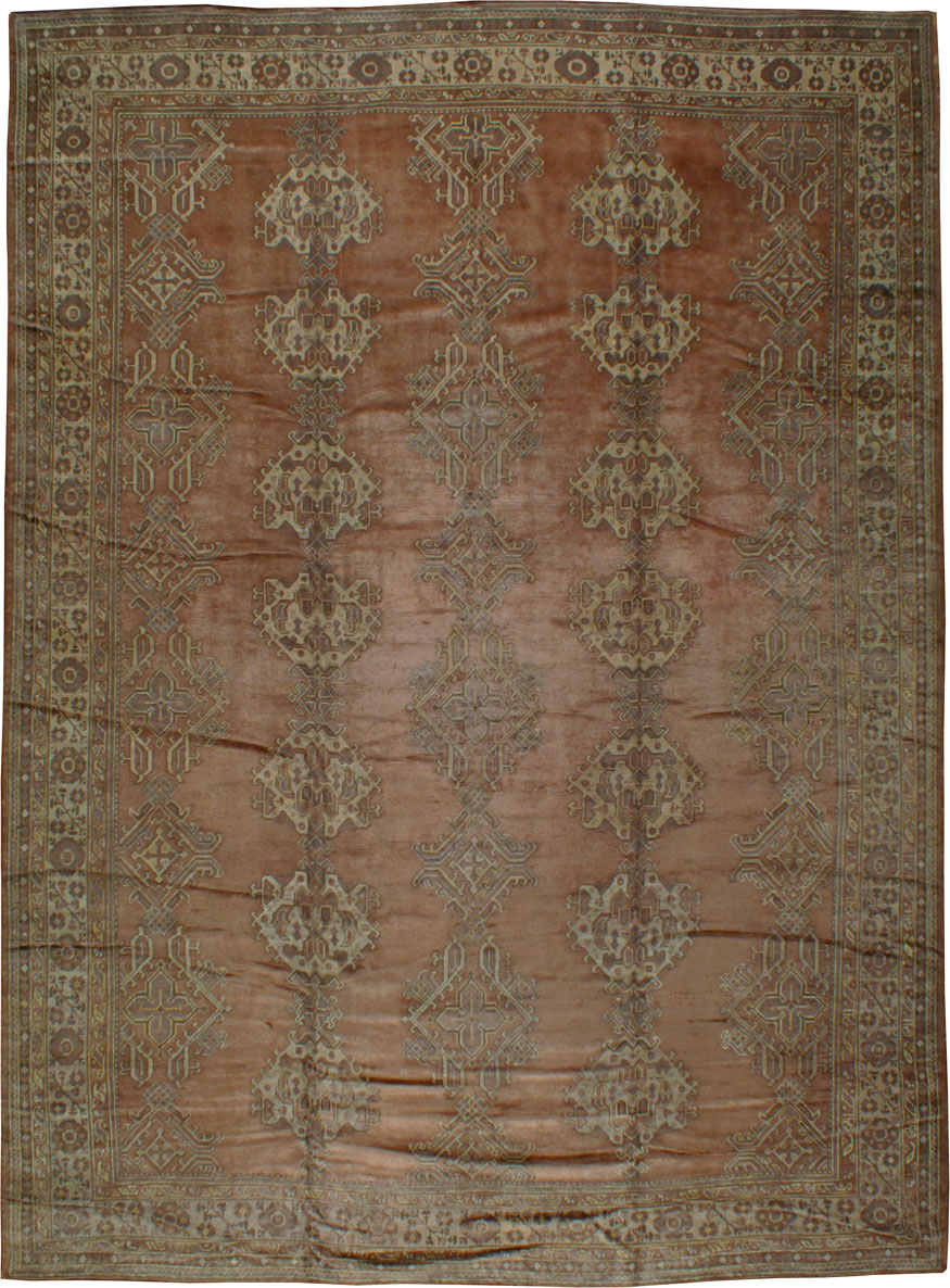 An Oushak Carpet, No.10036 - Galerie Shabab