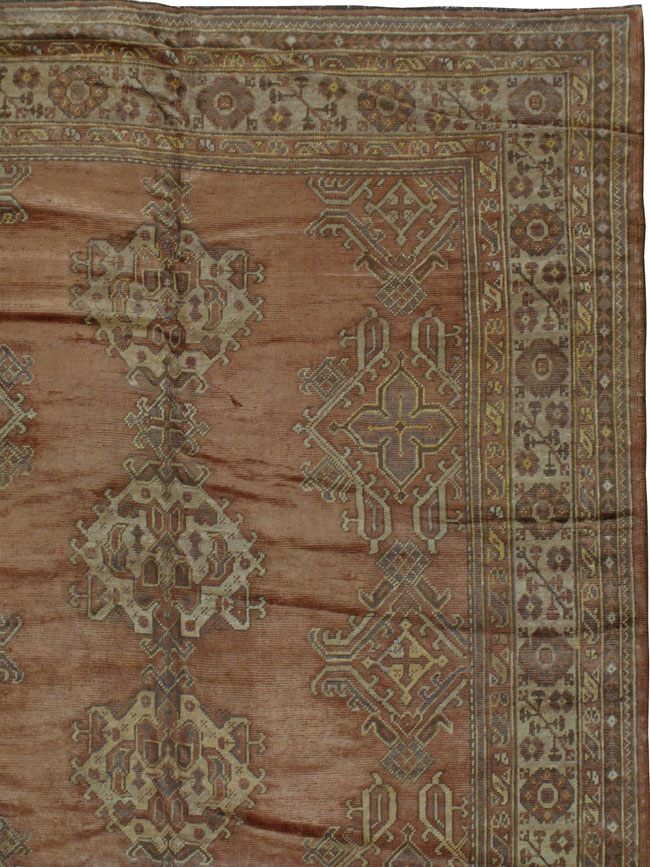 An Oushak Carpet, No.10036 - Galerie Shabab