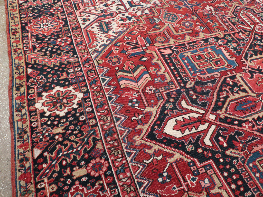 Vintage Persian Heriz Carpet, No.10053 - Galerie Shabab