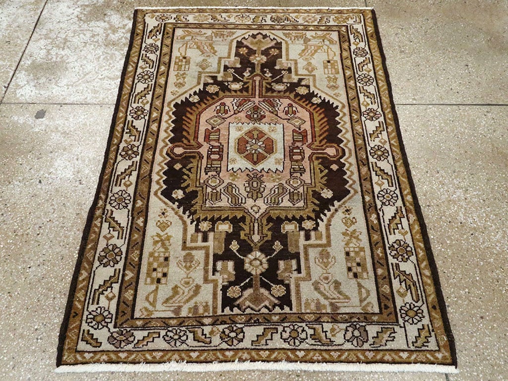 Antique Persian Malayer Rug, No.10086 - Galerie Shabab