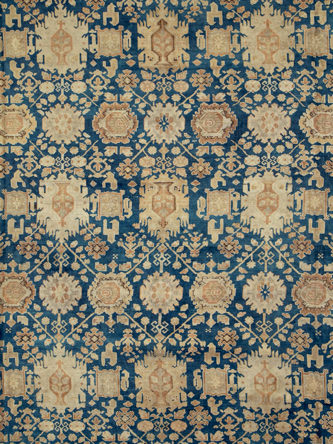 Antique Indian Agra Carpet, No.10115 - Galerie Shabab