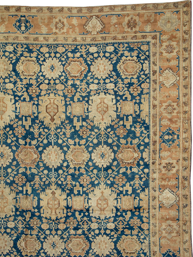 Antique Indian Agra Carpet, No.10115 - Galerie Shabab