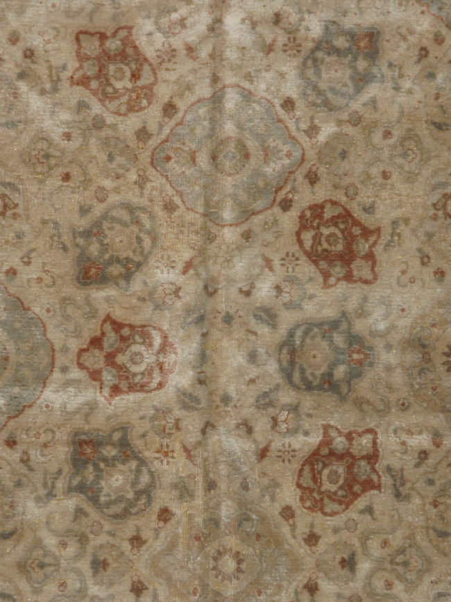 A Tabriz Carpet, No.10135 - Galerie Shabab