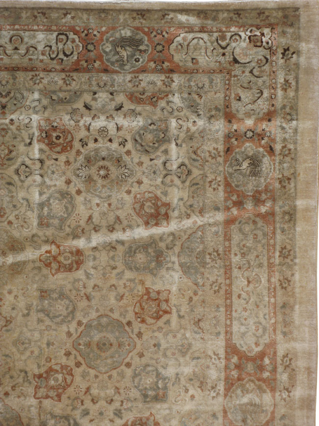 A Tabriz Carpet, No.10135 - Galerie Shabab