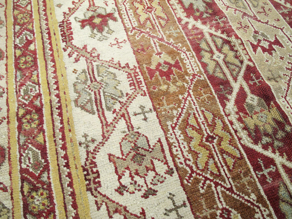 Antique Turkish Oushak Carpet, No.10142 - Galerie Shabab