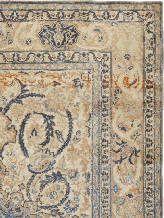 A Tabriz Carpet, No.10153 - Galerie Shabab