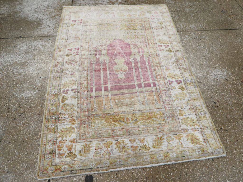Antique Turkish Sivas Throw Rug, No.10175 - Galerie Shabab
