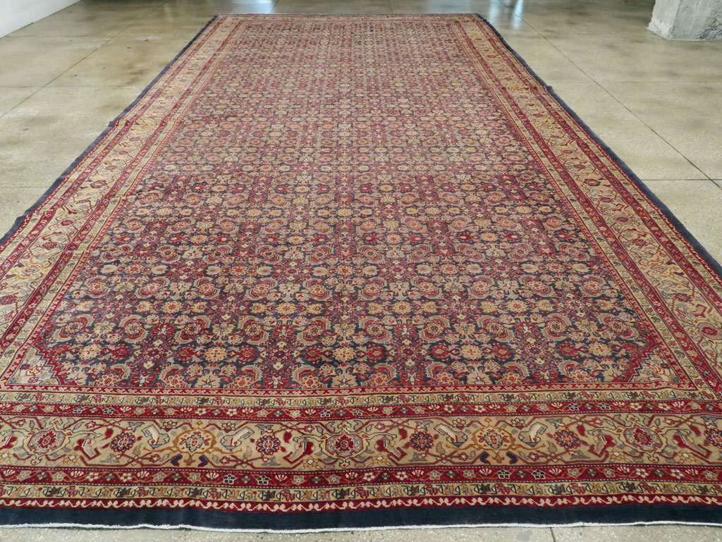 Antique Indian Lahore Carpet, No.10192 - Galerie Shabab