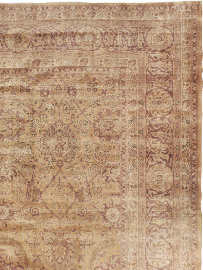 Antique Indian Lahore Carpet, No.10219 - Galerie Shabab