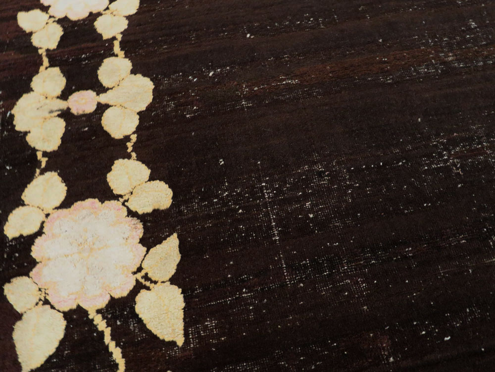 A Khotan Carpet, No.10244 - Galerie Shabab
