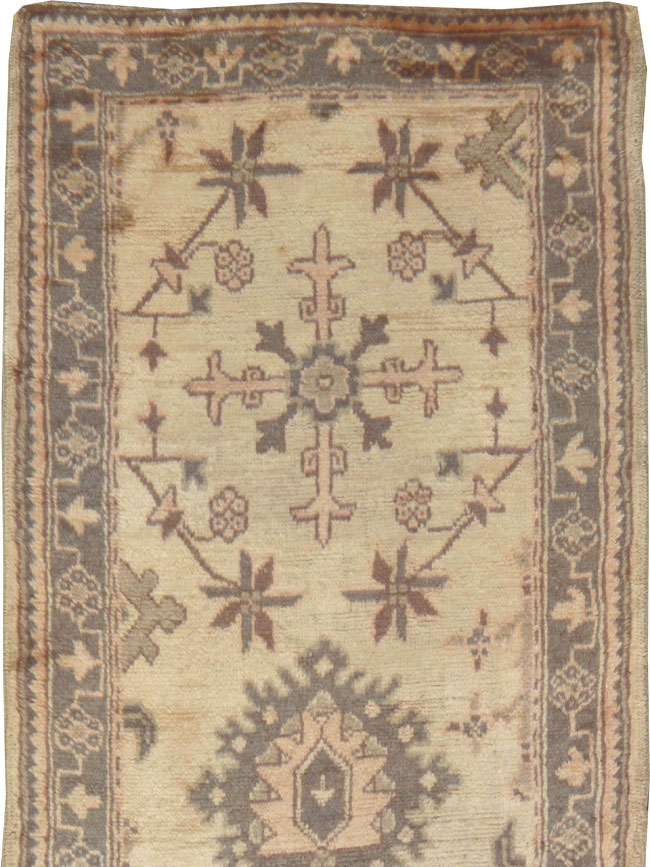 Antique Turkish Oushak Runner, No.10263 - Galerie Shabab