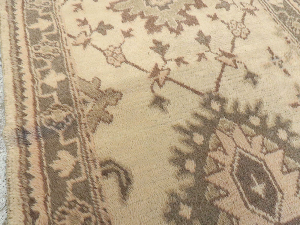 Antique Turkish Oushak Runner, No.10263 - Galerie Shabab