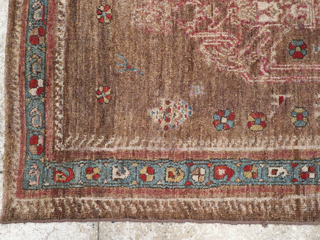 Antique Persian Kurdish Rug, No.10272 - Galerie Shabab