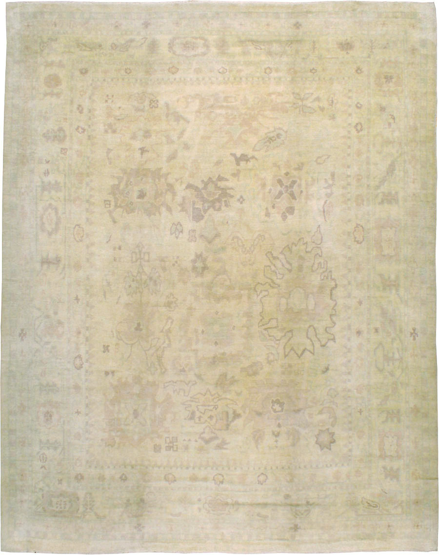 An Oushak Carpet, No.10280 - Galerie Shabab