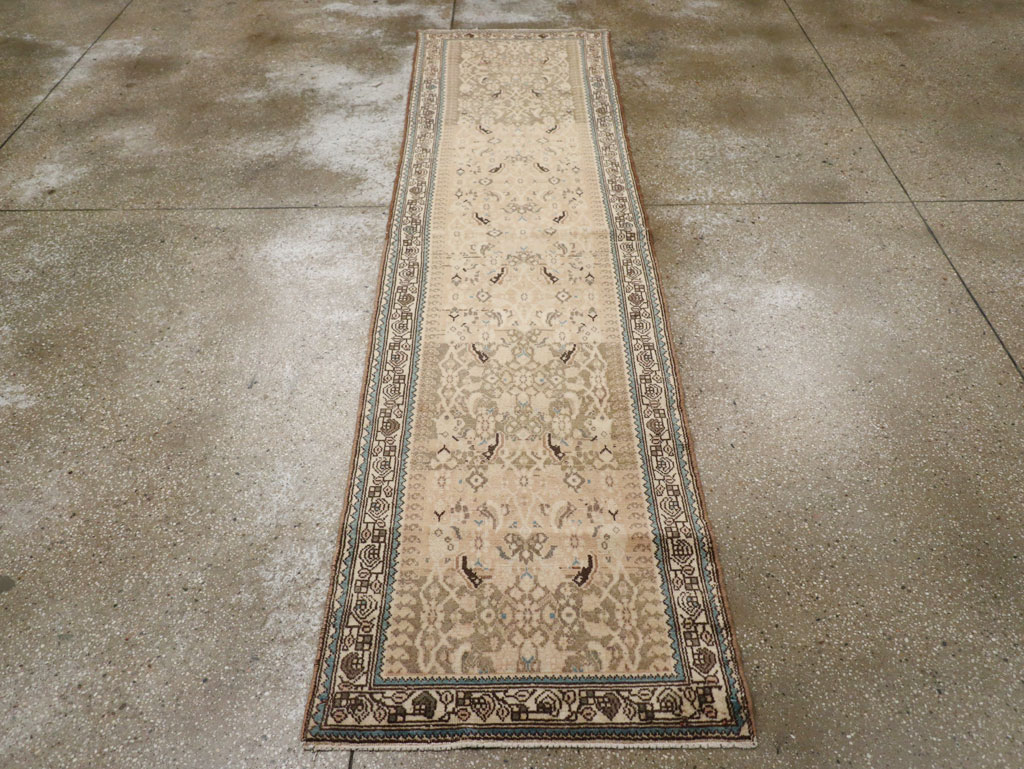 Antique Persian Malayer Runner, No.10307 - Galerie Shabab