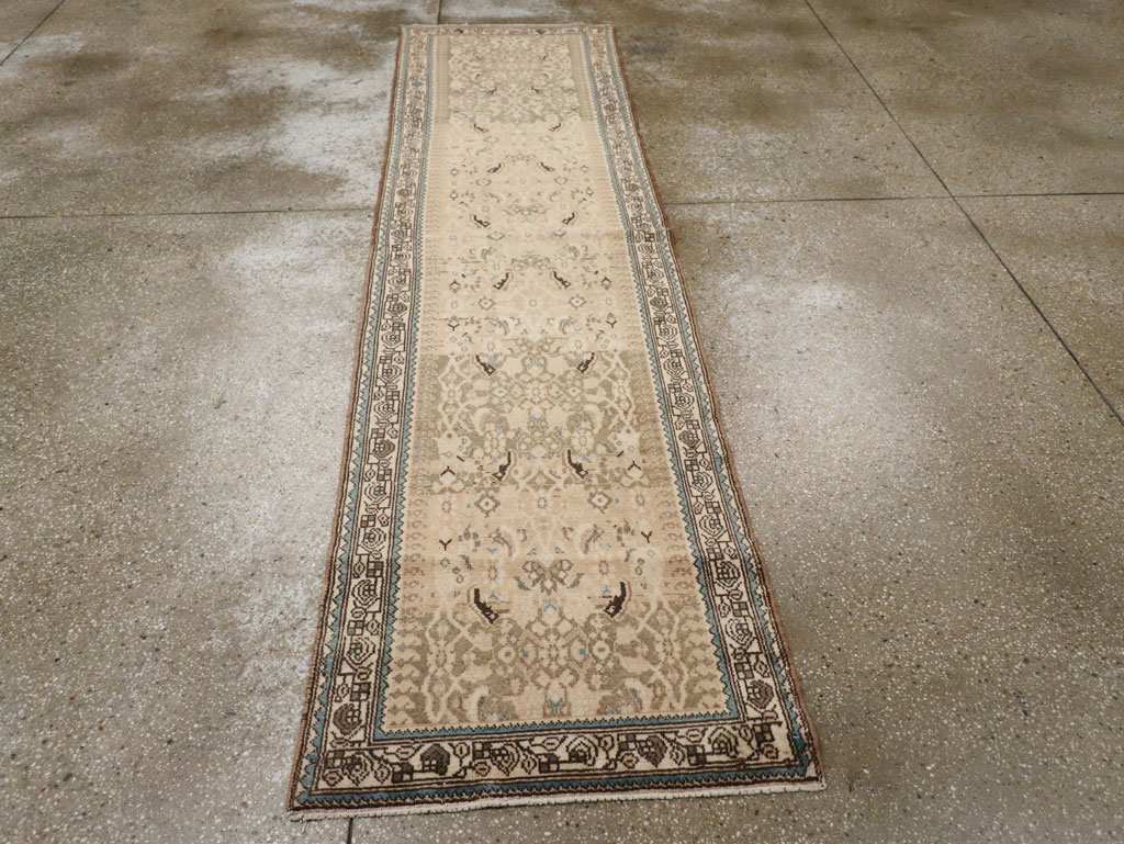 Antique Persian Malayer Runner, No.10307 - Galerie Shabab