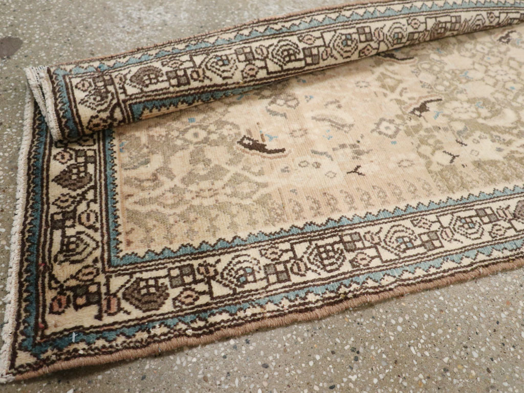 Antique Persian Malayer Runner, No.10307 - Galerie Shabab