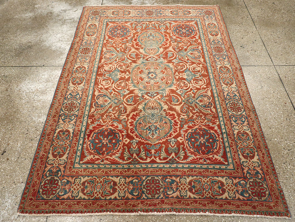 An Agra Rug, No.10317 - Galerie Shabab