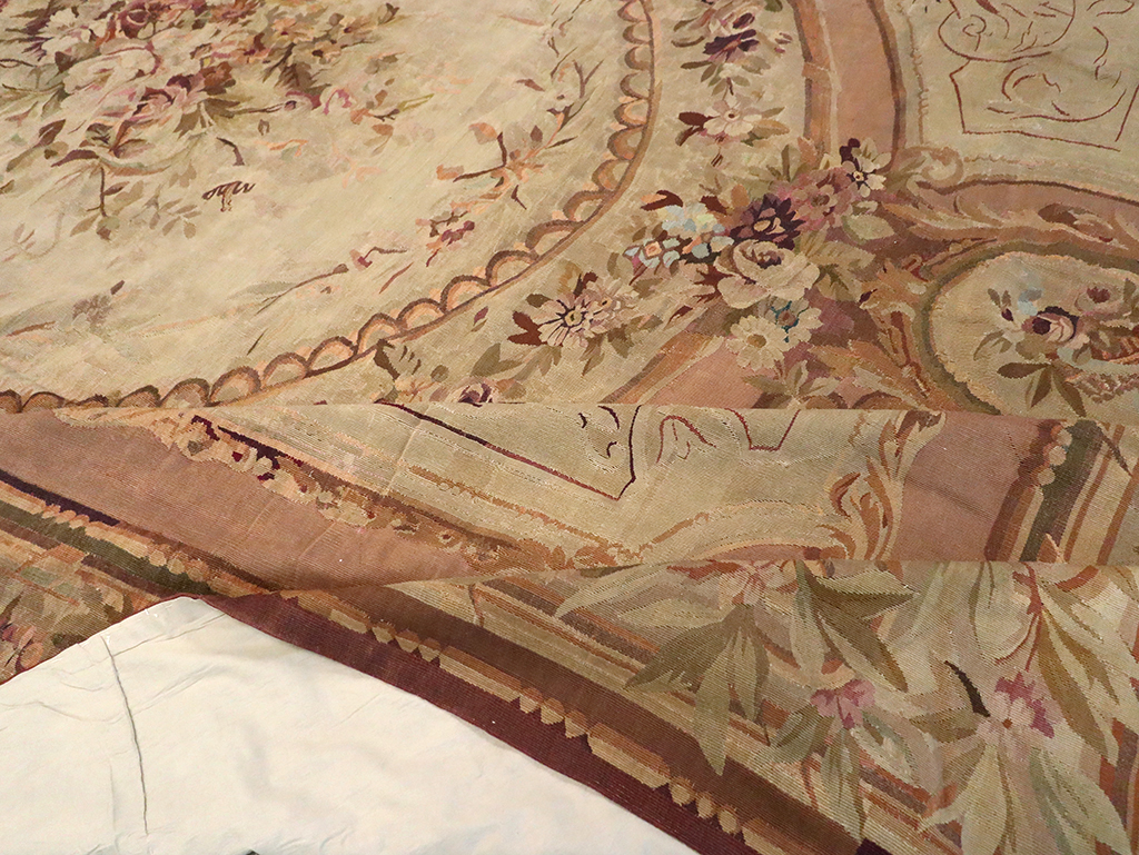 Antique French Aubusson Flatweave Carpet, No.10325 - Galerie Shabab