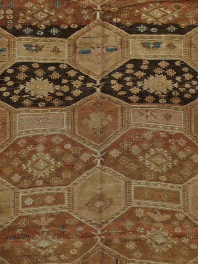 Antique Persian Kurdish Carpet, No.10337 - Galerie Shabab