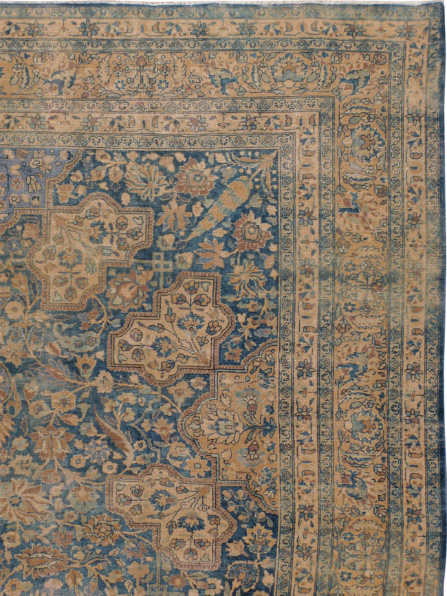 A Mashad Carpet, No.10365 - Galerie Shabab