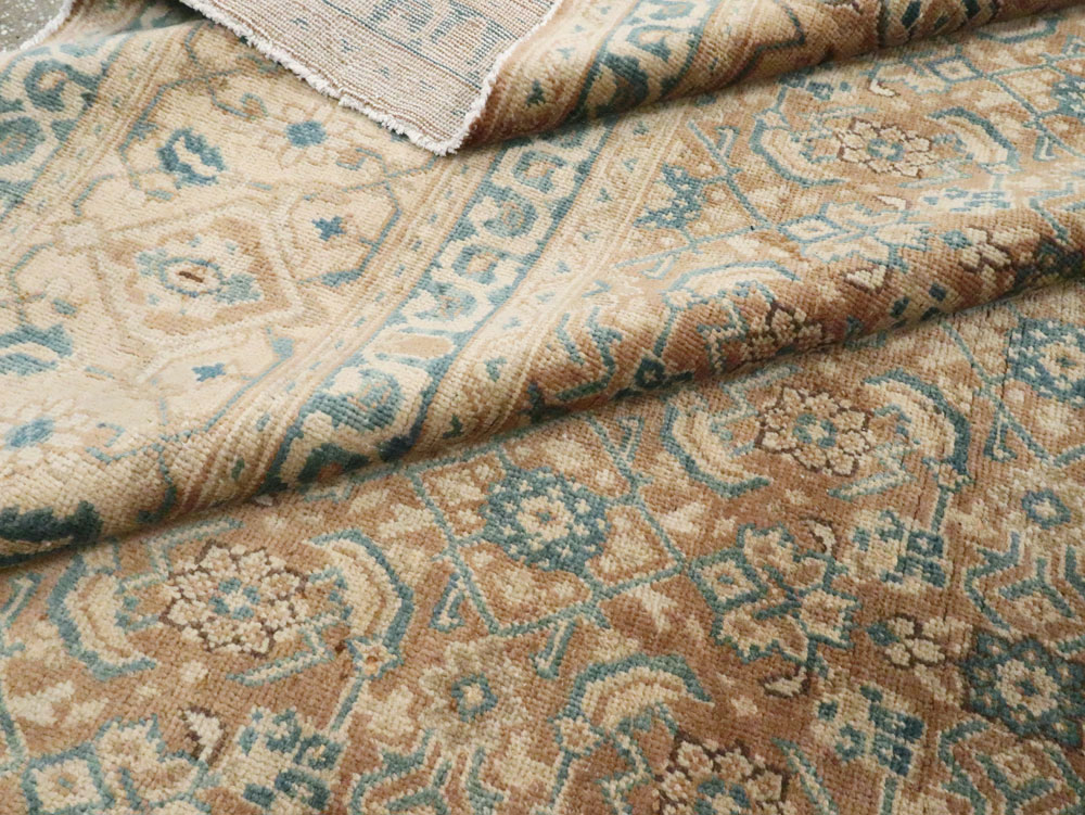 Vintage Persian Mahal Carpet, No.10405 - Galerie Shabab