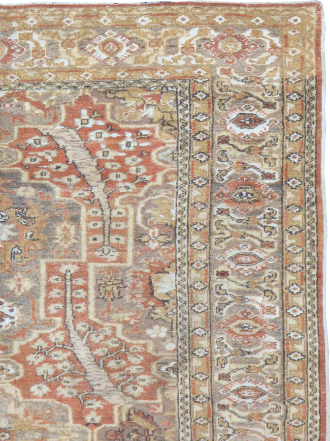 Antique Turkish Sivas Throw Rug, No.10416 - Galerie Shabab