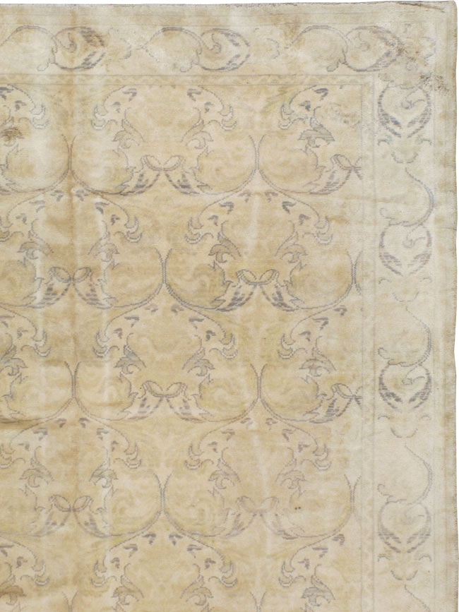 A Cuenca Carpet, No.10434 - Galerie Shabab
