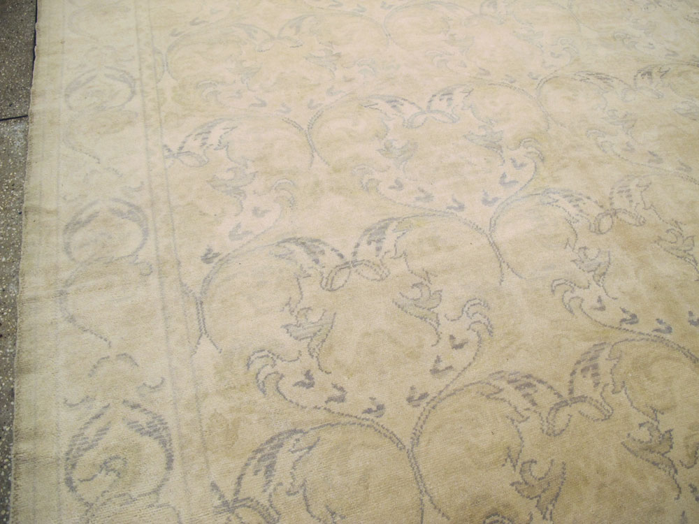 A Cuenca Carpet, No.10434 - Galerie Shabab