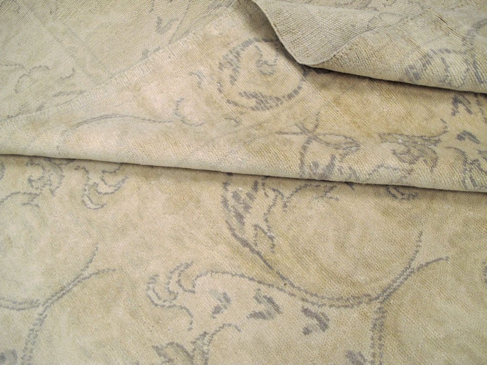 A Cuenca Carpet, No.10434 - Galerie Shabab