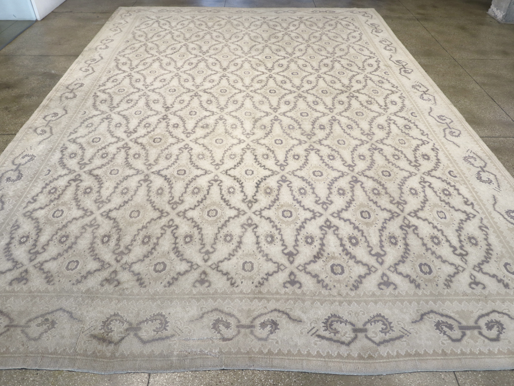 A Cuenca Carpet, No.10464 - Galerie Shabab