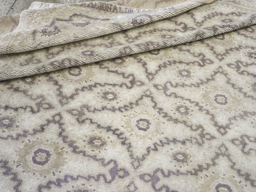 A Cuenca Carpet, No.10464 - Galerie Shabab