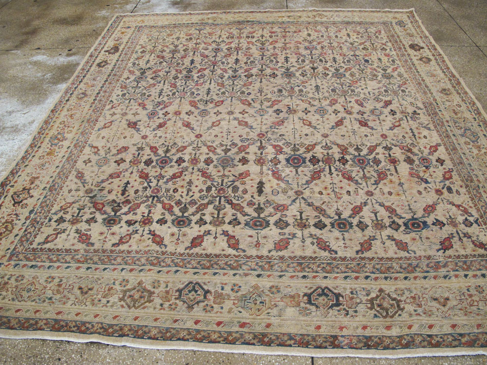 Antique Persian Mahal Carpet, No.10494 - Galerie Shabab