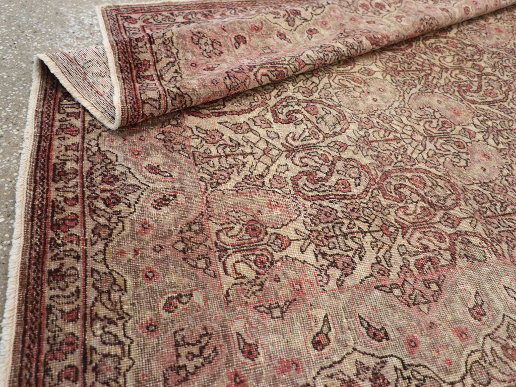 Antique Turkish Sivas Carpet, No.10612 - Galerie Shabab