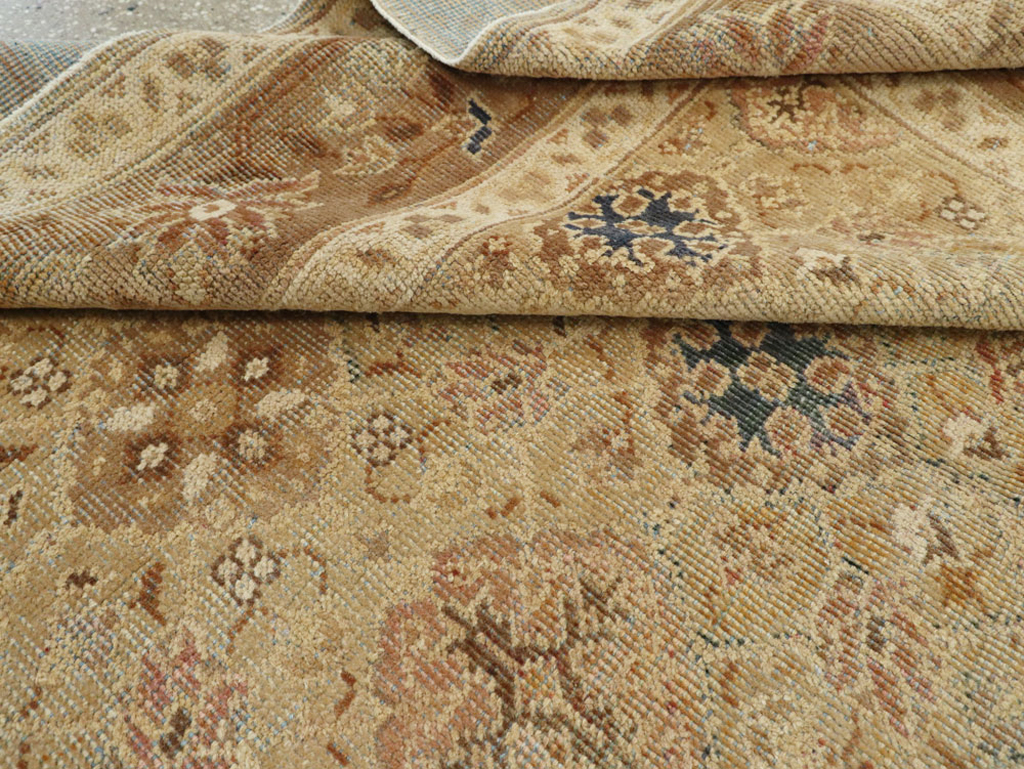 An Oushak Carpet, No.10630 - Galerie Shabab