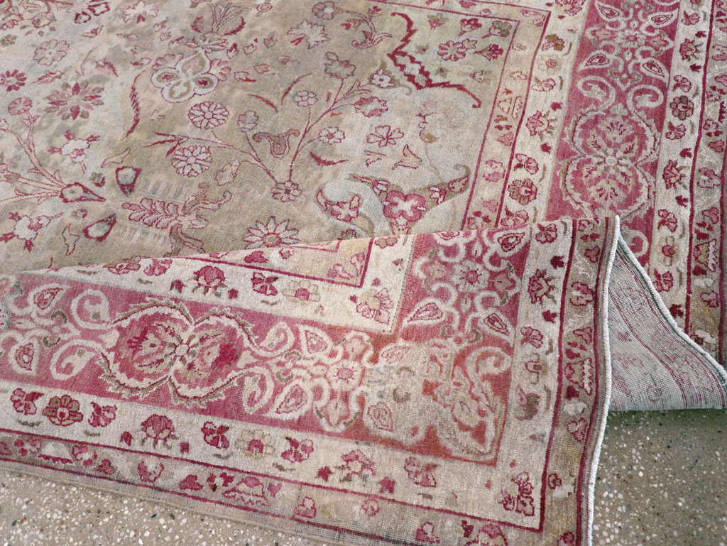 Antique Persian Lavar Kerman Carpet, No.10636 - Galerie Shabab