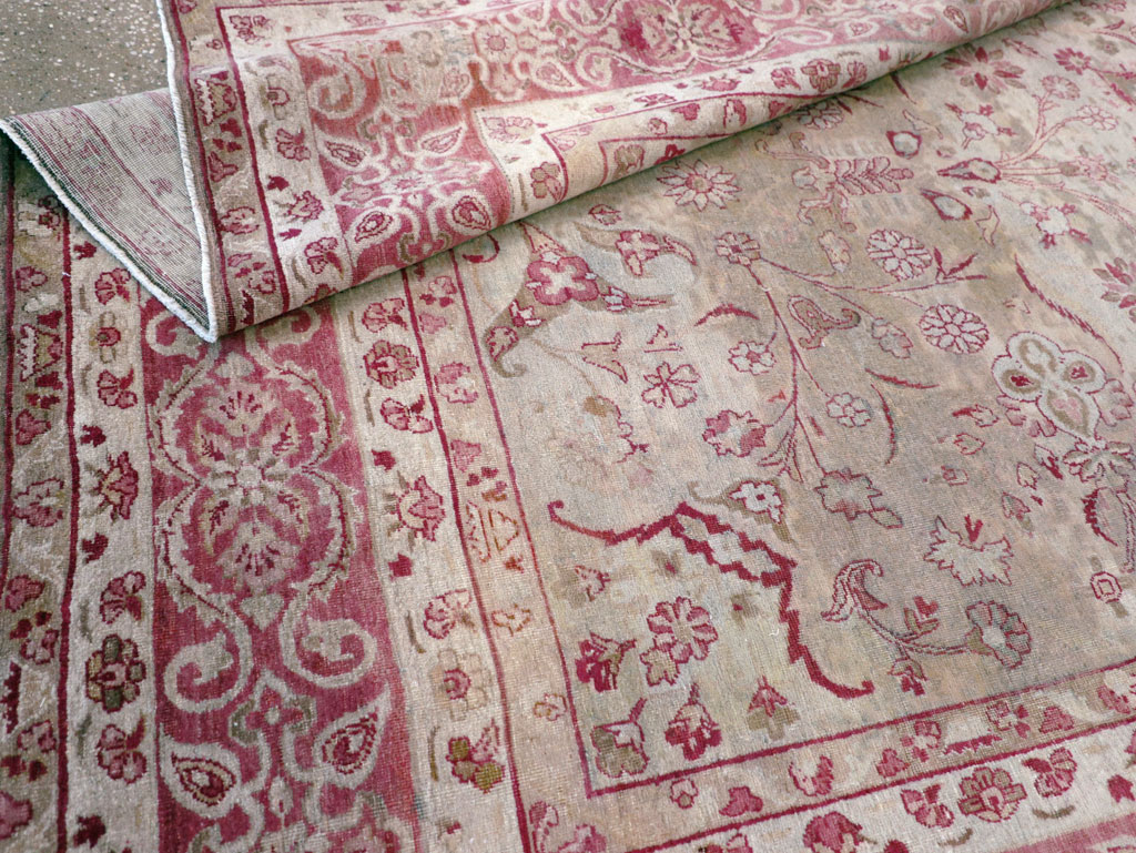 Antique Persian Lavar Kerman Carpet, No.10636 - Galerie Shabab