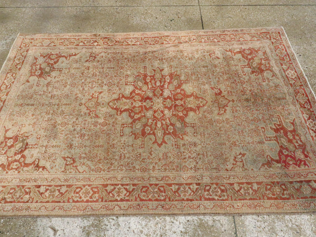 Antique Sarouk Farahan Rug, No.10669 - Galerie Shabab