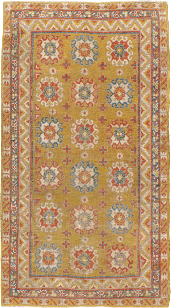 A Khotan Carpet, No.10771 - Galerie Shabab
