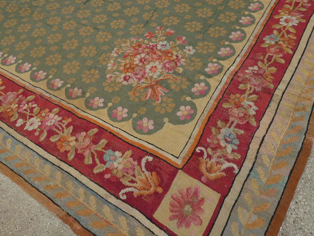 Antique English Needlepoint Carpet, No.10787 - Galerie Shabab