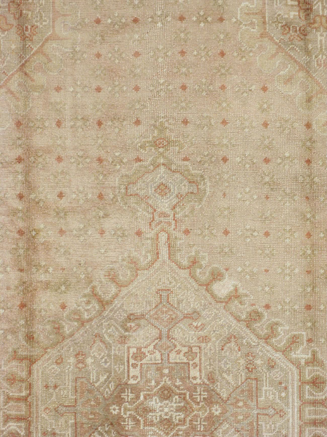 An Oushak Carpet, No.10796 - Galerie Shabab