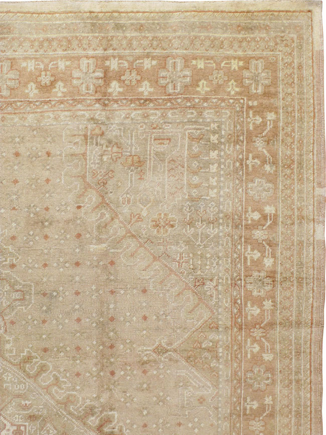 An Oushak Carpet, No.10796 - Galerie Shabab