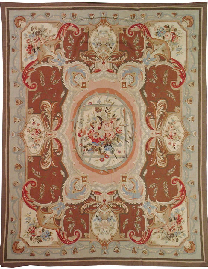 Modern English Needlepoint Small Room Size Carpet, No.10799 - Galerie Shabab