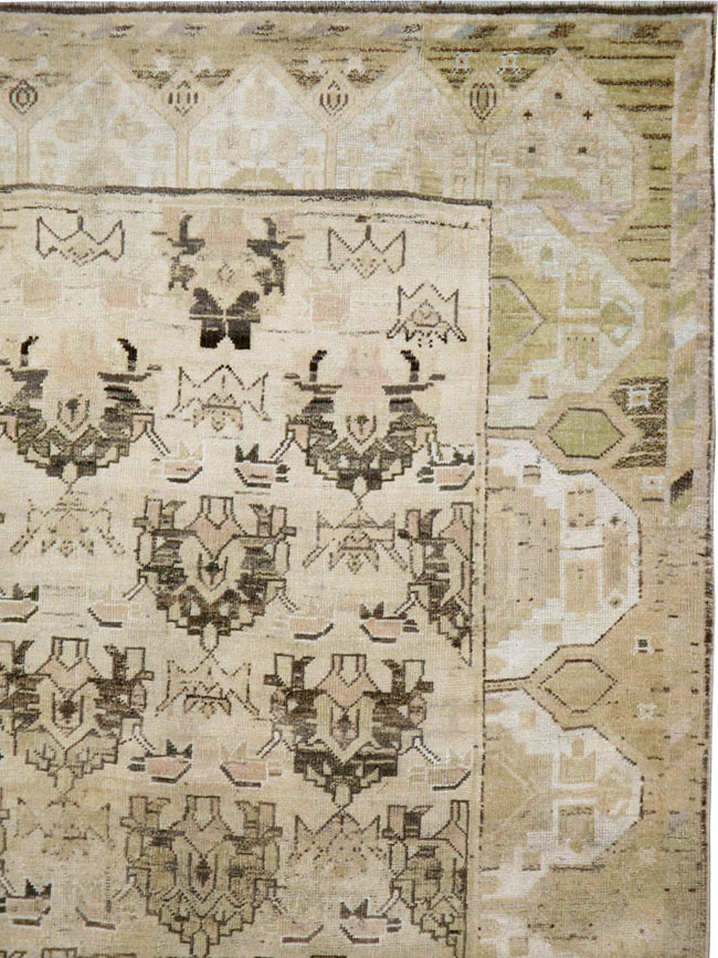 Vintage Persian Kurd Gallery Carpet, No.10800 - Galerie Shabab