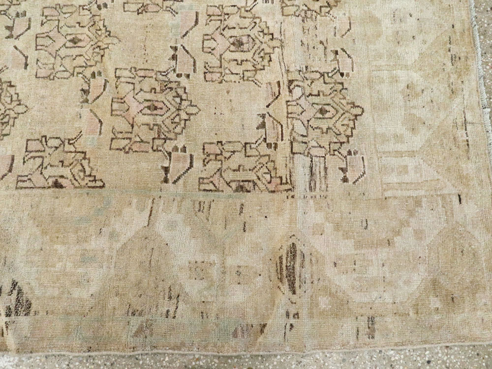 Vintage Persian Kurd Gallery Carpet, No.10800 - Galerie Shabab