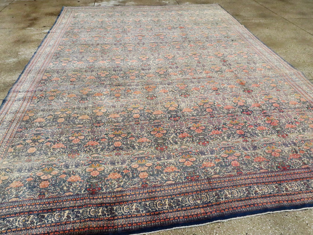 Antique Persian Tehran Carpet, No.10812 - Galerie Shabab